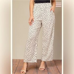 Stillwater Olsen Crop Pants in Cream and Black - Size XS